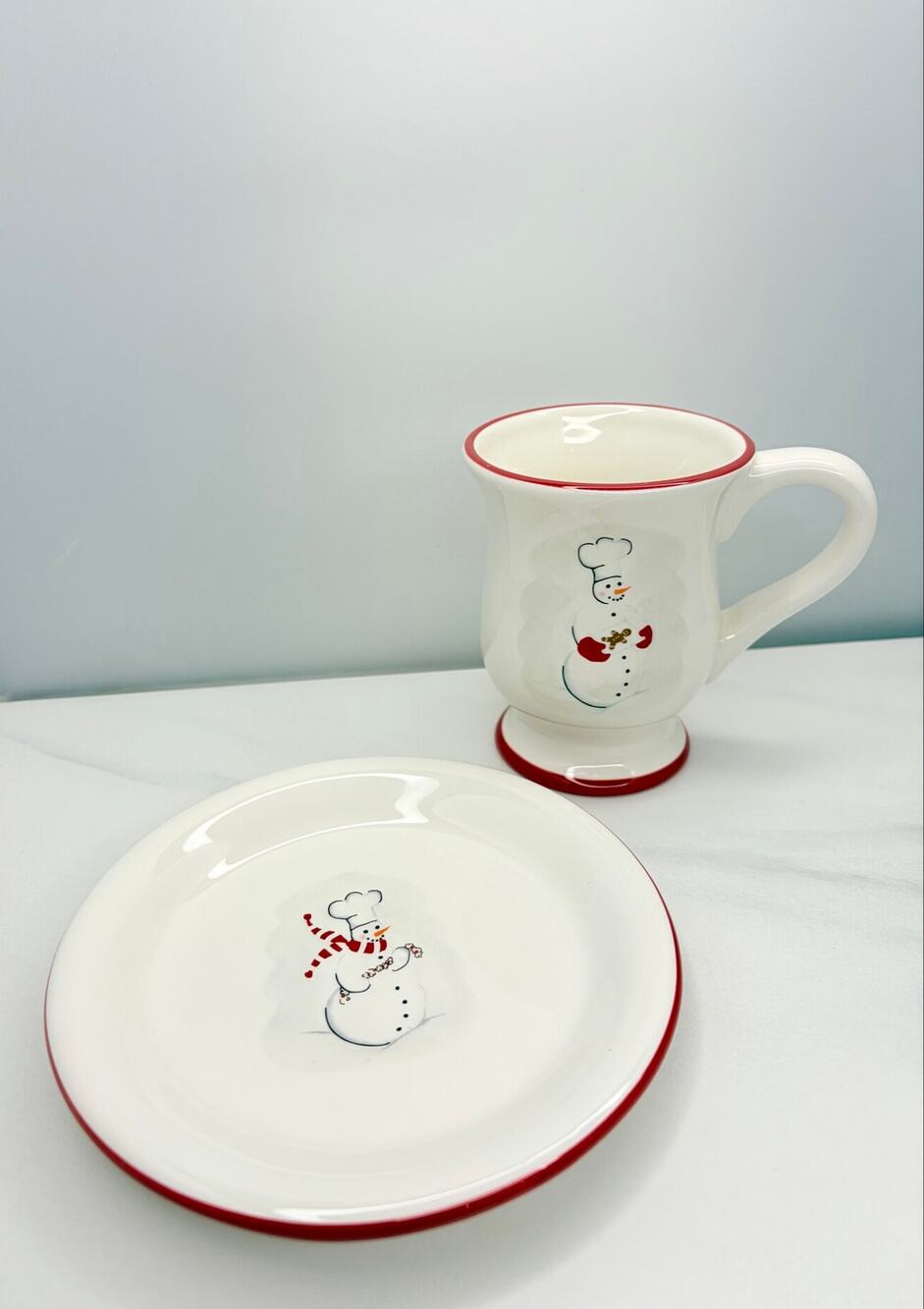 Williams Sonoma Vintage "Snowman Chef" Footed Mug & Cookie Plate Set (2-Piece)